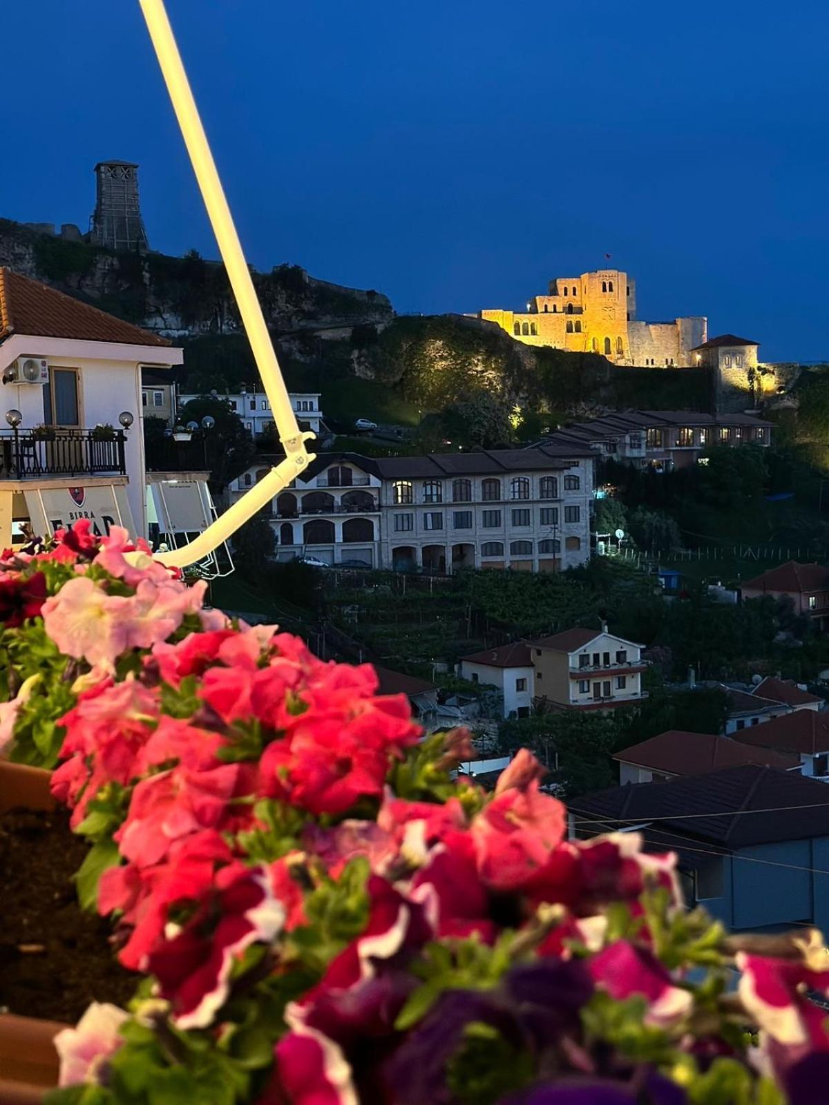 Hotel Europa Krujë Екстериор снимка